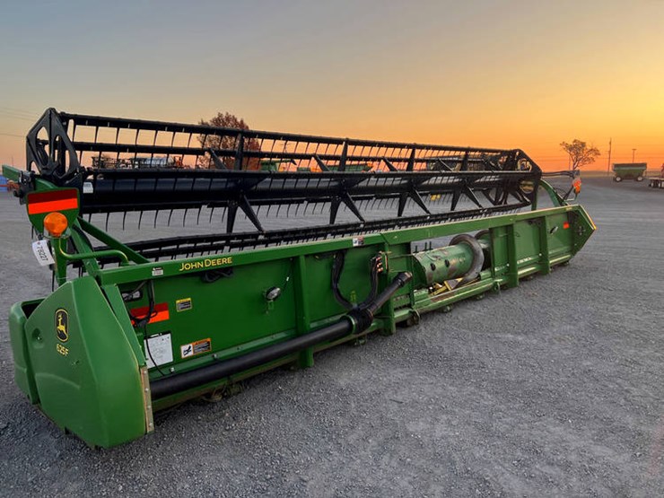 2014-john-deere-625f-image-18