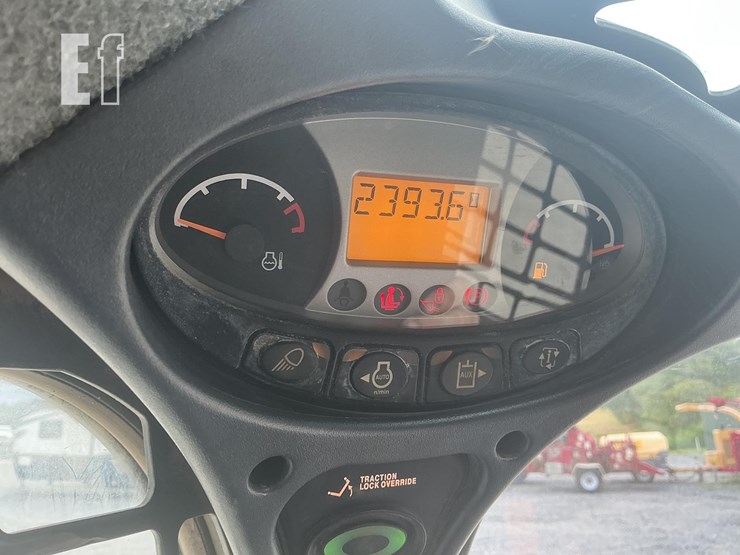 2019-bobcat-t590-image-14