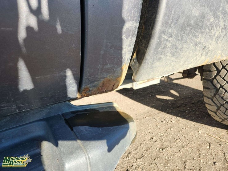 2011-ford-f250-image-37