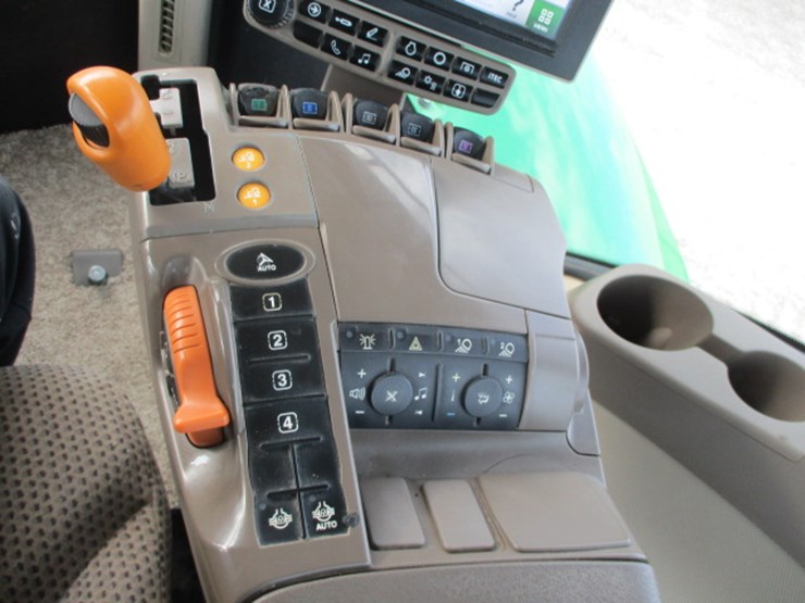 2017-john-deere-9570r-image-46