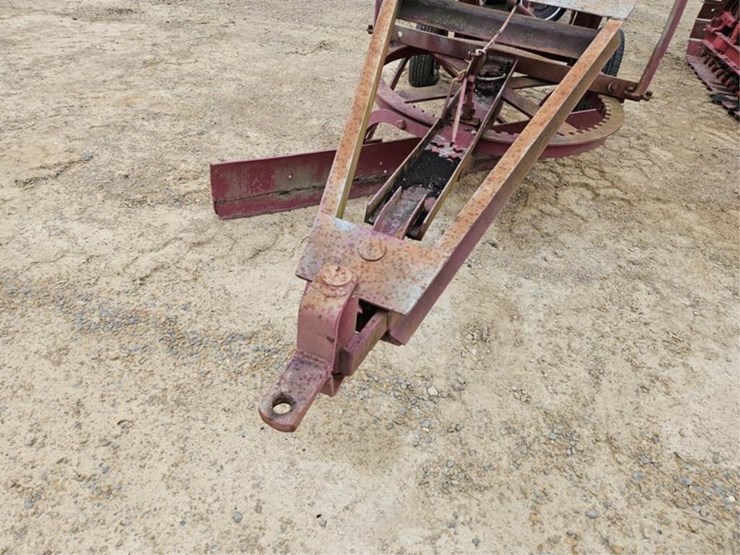 #3116-•-pull-type-road-grader-image-9