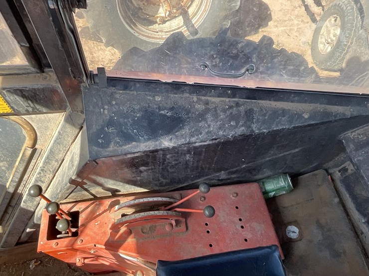 allis-chalmers-210-image-28