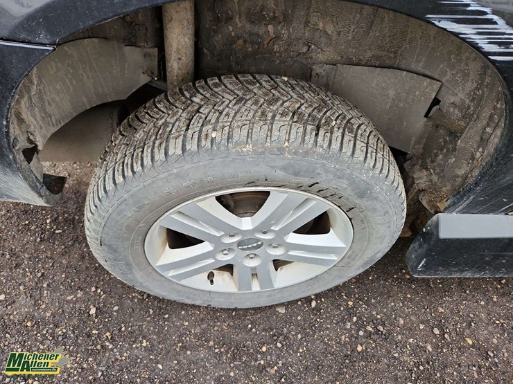 2016-dodge-grand-caravan-crew-image-28