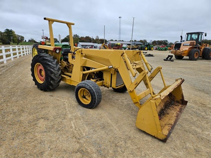 #3093-•-massey-ferguson-34a-tractor/loader-image-7