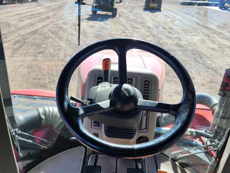 2012-case-ih-400-image-41