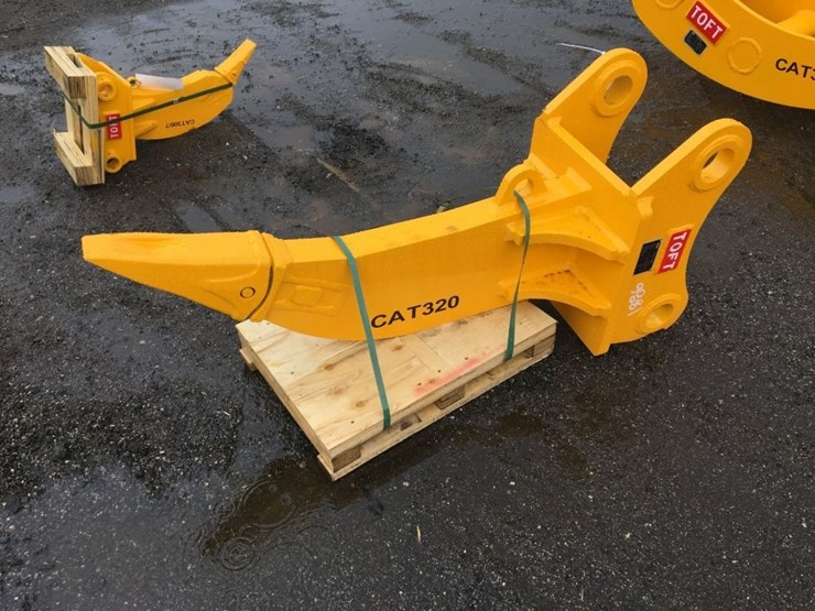 caterpillar-320-image-2