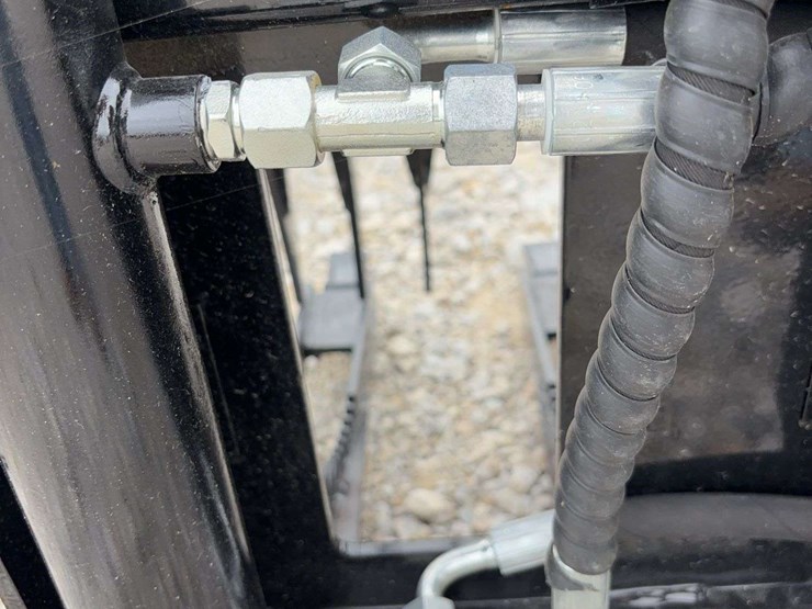 curved-log-grapple-image-6