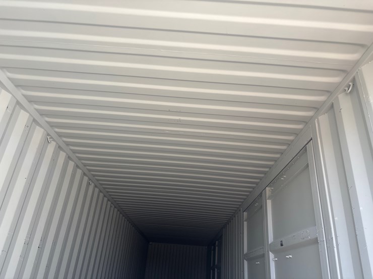 #1202-•-2025-zhw-container-image-6