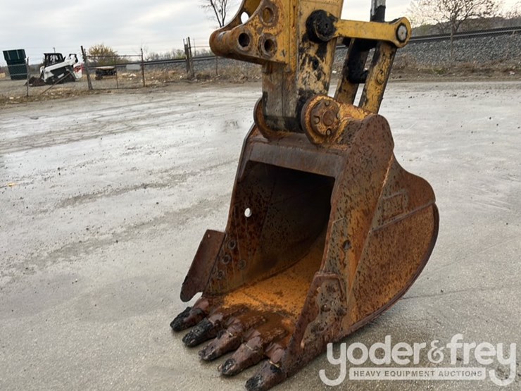 2006-caterpillar-321c-lcr-image-26