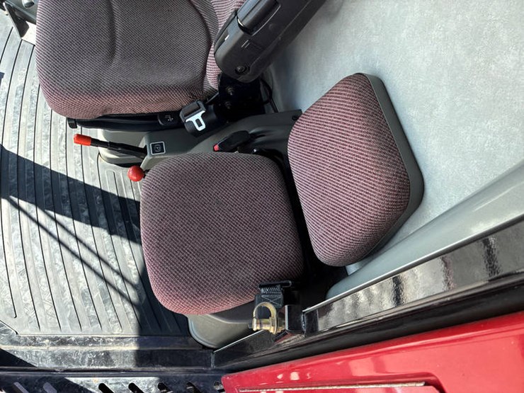 #122136-•-2009-mf-9795-#huc7217-image-108