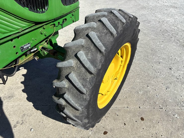 2007-john-deere-6215-image-37