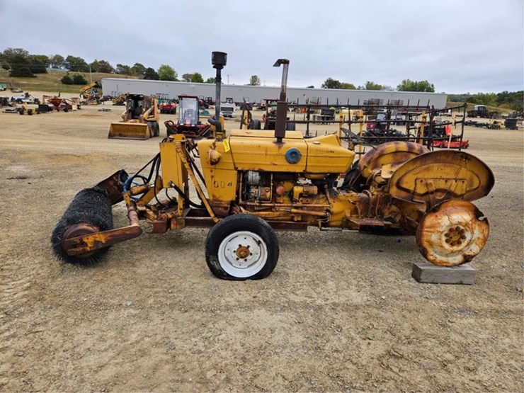 ford-tractor-image-2