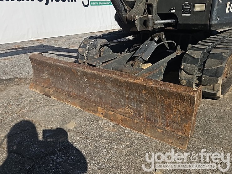 2017-bobcat-e45-image-16