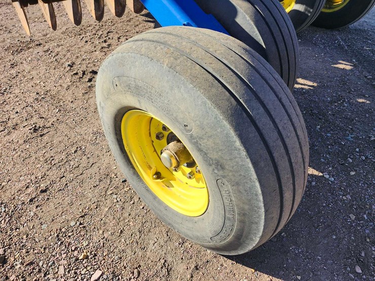 2013-landoll-7431-23-image-25