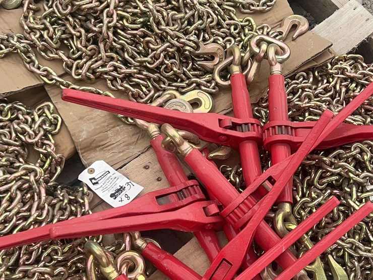 (8)-3/8”-x-20’-grade-70-transport-chains-with-ratchet-binders-image-5