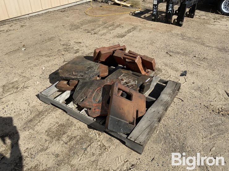 front-suitcase-weights-image-3