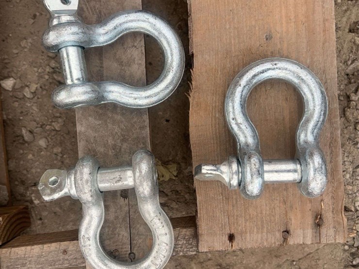 (3)-heavy-duty-screw-pin-anchor-shackles-image-1