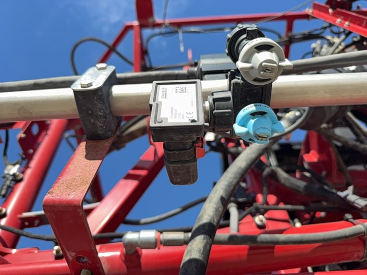 2023-case-ih-4350-patriot--sprayer-image-223