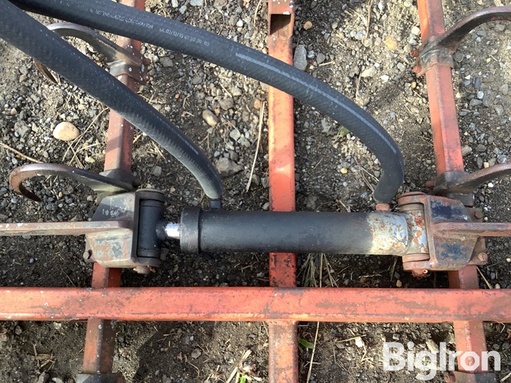 10-bale-grapple-image-12