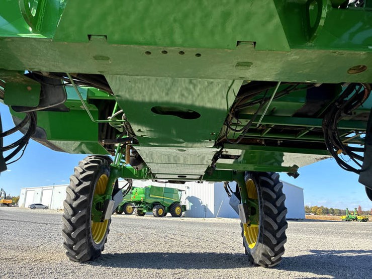 2014-john-deere-4830-image-45