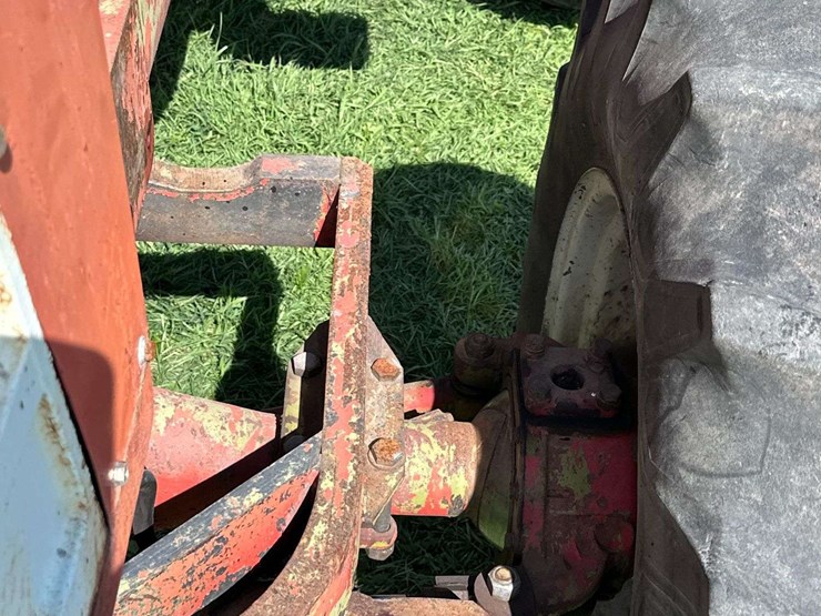 cockshutt-1750-image-9