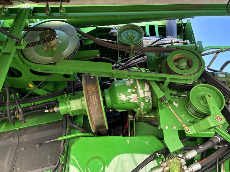 2009-john-deere-9770-sts-image-60
