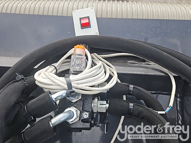 unused-300l-concrete-mixer-(cm-300v)-image-13