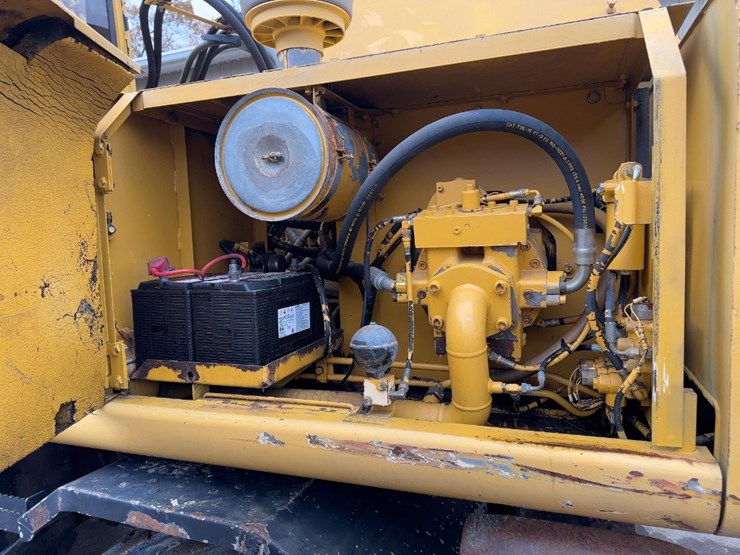 1995-deere-595d-image-21