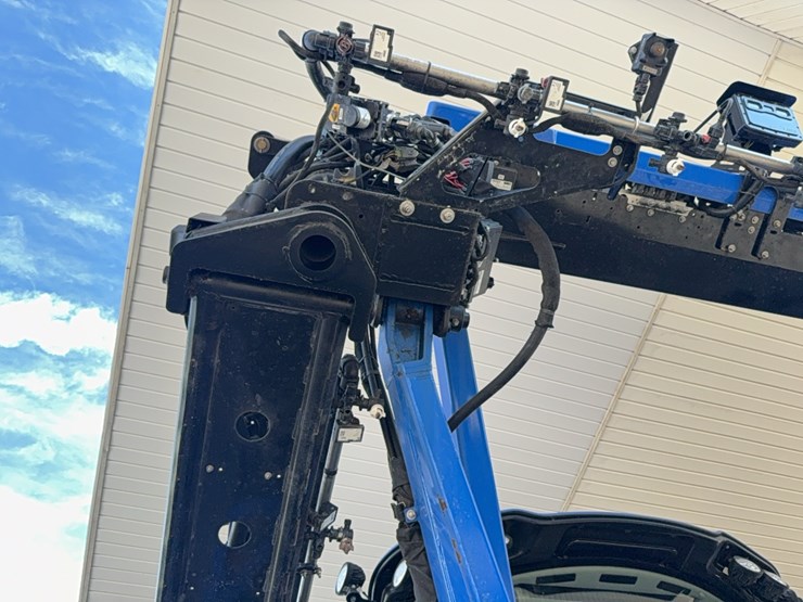 2023-new-holland-sp.310f-image-62