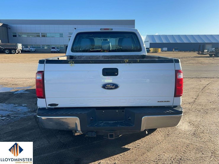 2015-ford-f250-image-18