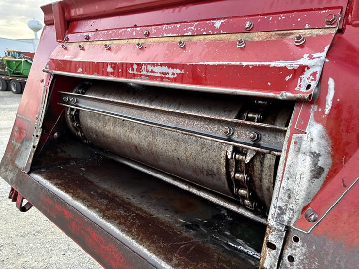 1990-case-ih-1660-image-28