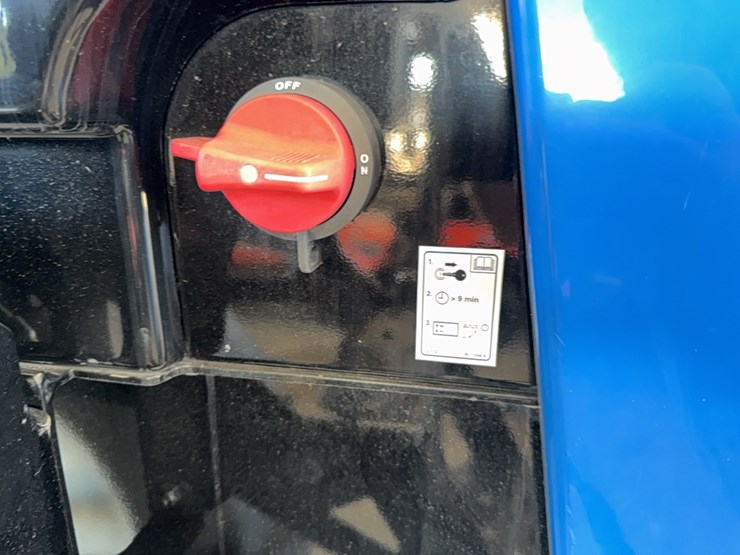 2023-new-holland-sp.310f-image-191