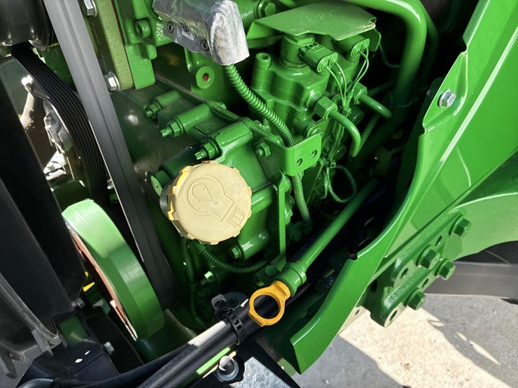 2023-john-deere-6175m-image-70