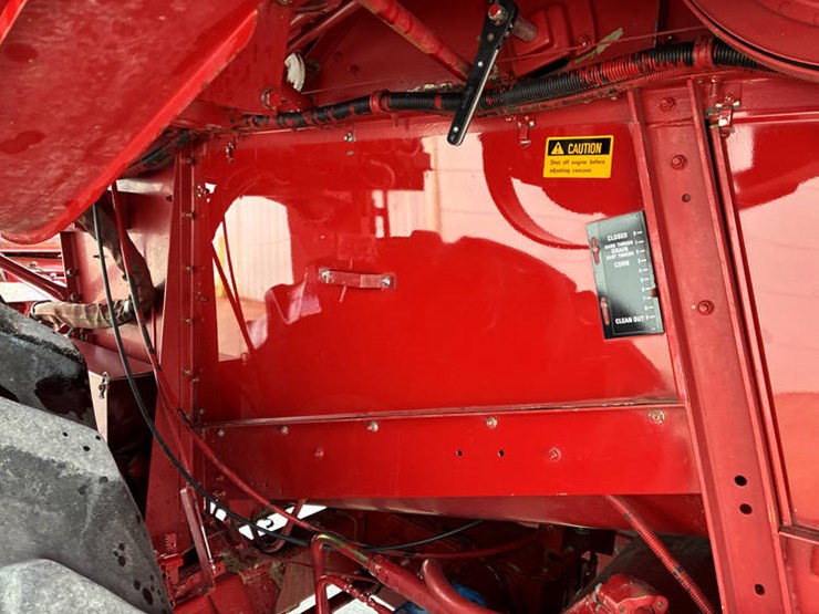 1992-case-ih-1640-image-50