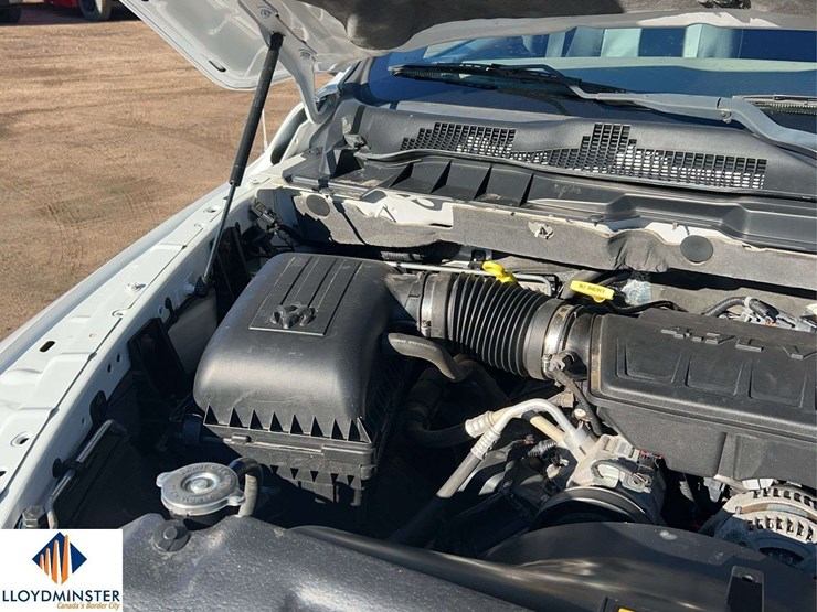 2011-ram-1500-slt-image-20