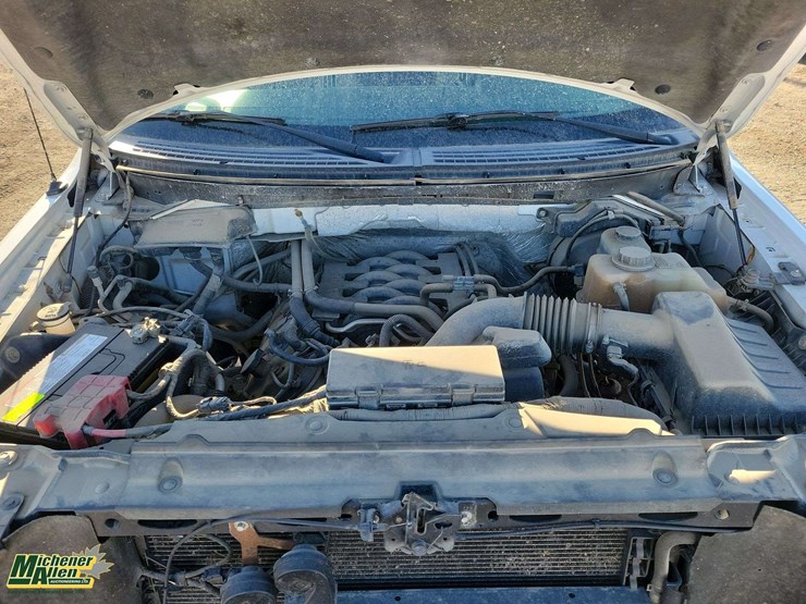 2011-ford-f150-image-31