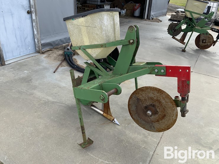 western-alfalfa-gopher-killer-image-3