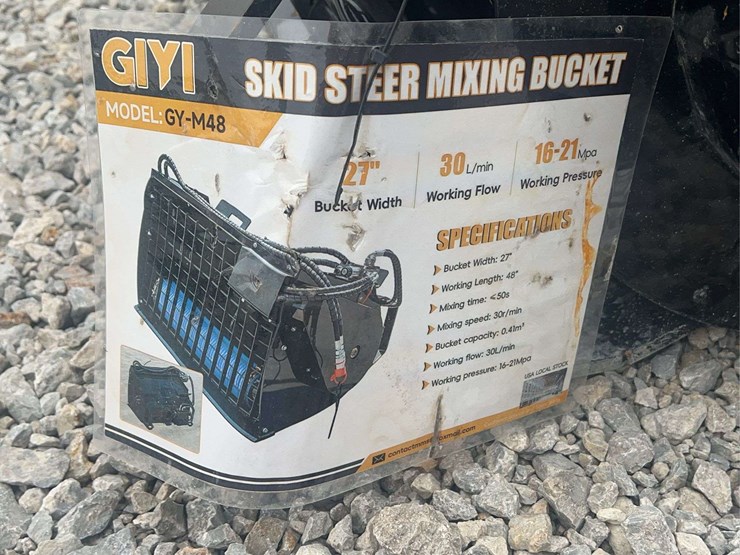 giyi-hydraulic-skid-steer-mixing-bucket-image-12
