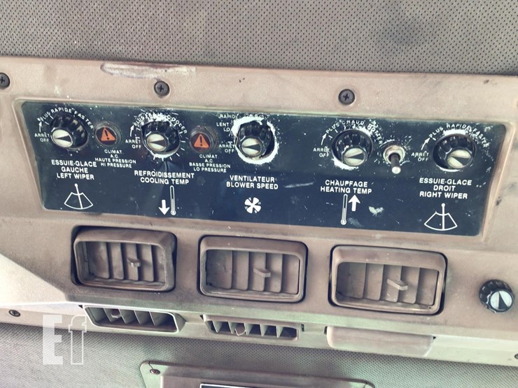 1983-john-deere-4450-image-19