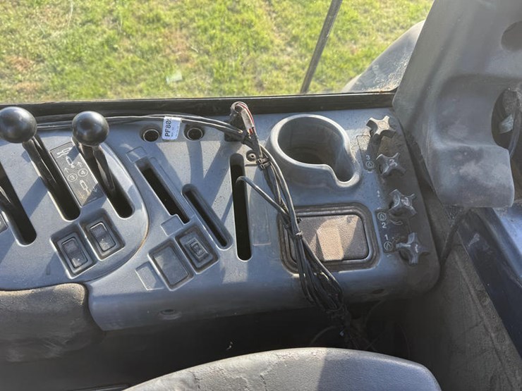 john-deere-11-image-47