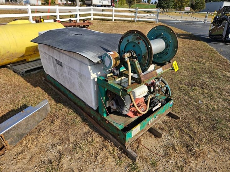 #3024-•-lesco-200-gallon-slide-in-sprayer-image-13