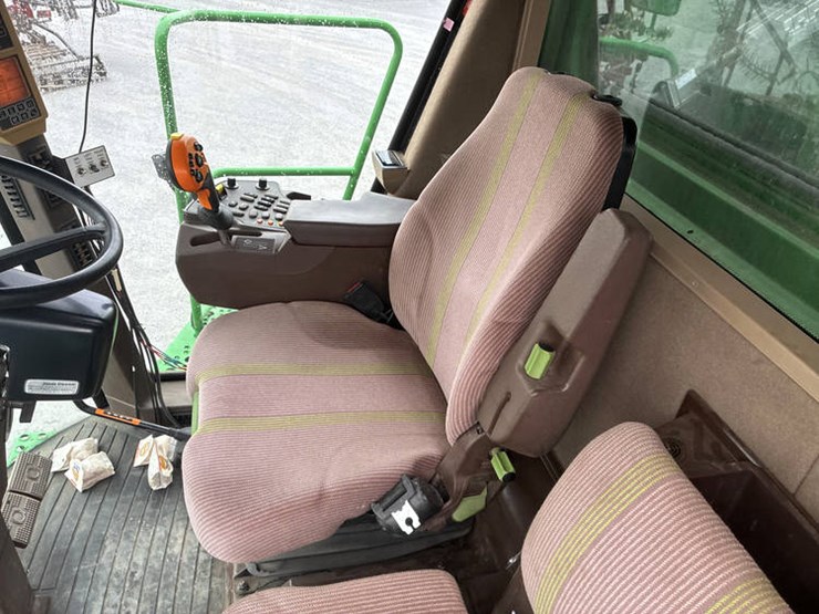 2004-john-deere-9660-sts-image-41