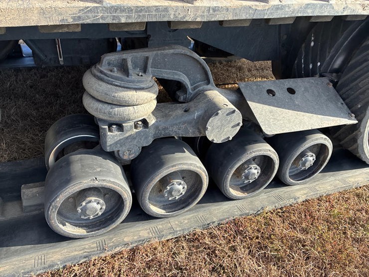 #114632-•-cat-85e-#6js00405-image-41