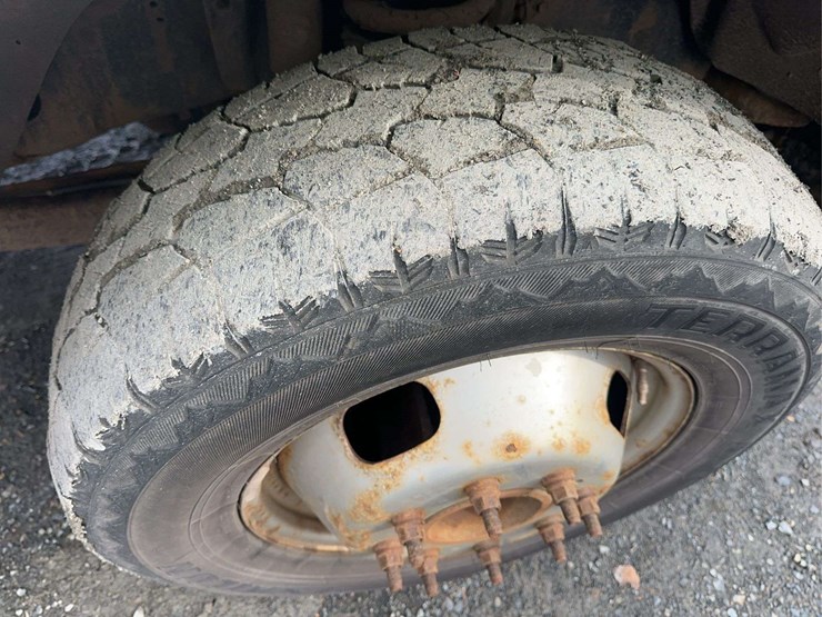 2014-ford-f350-xl-image-12