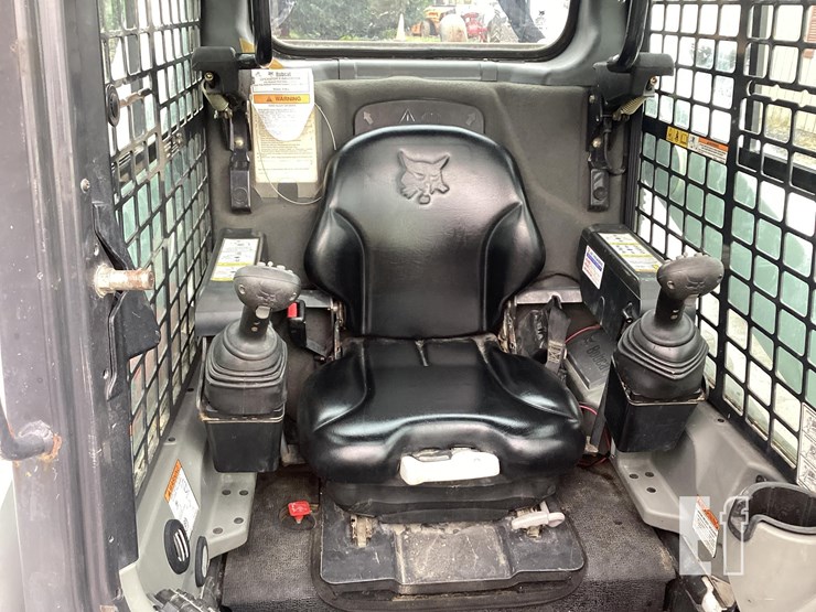 2016-bobcat-s770-image-12