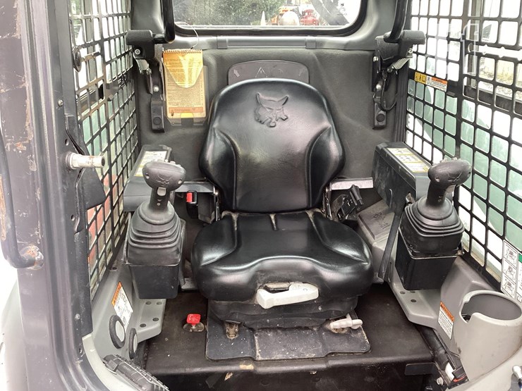 2019-bobcat-s770-image-12
