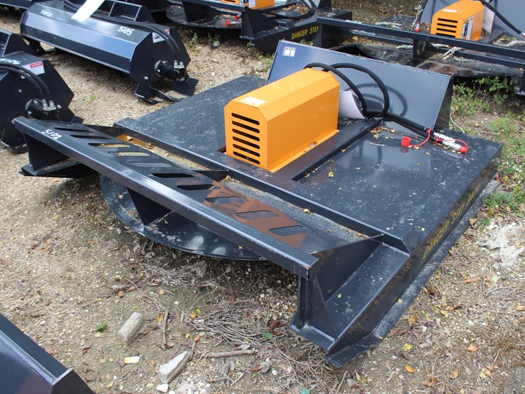 #5102-•-2025-wolverine-skid-steer-brush-cutter-attachment-image-1