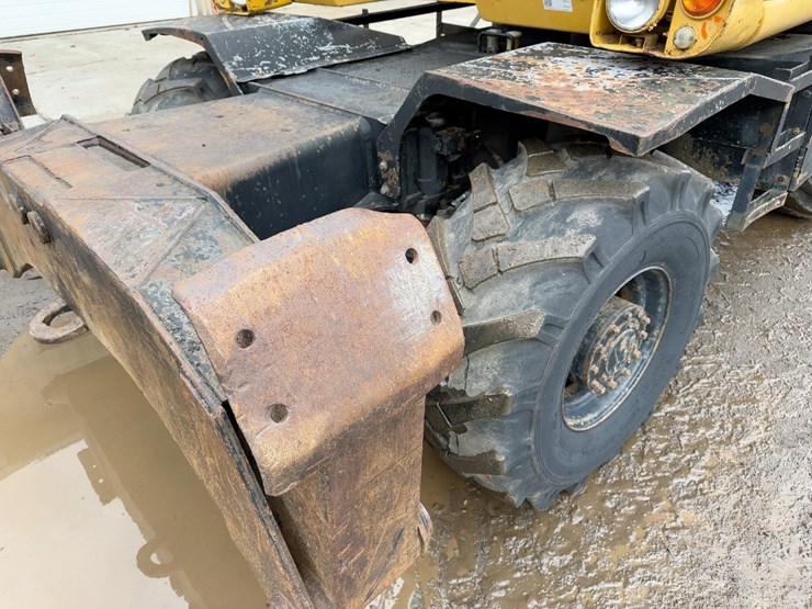 1995-deere-595d-image-17