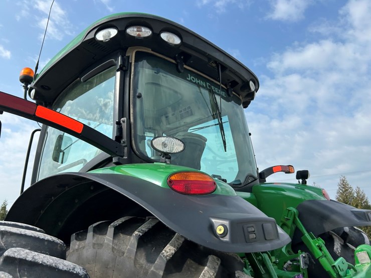 2014-john-deere-8270r-image-12
