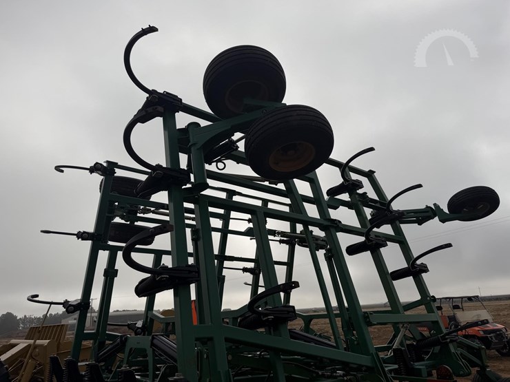 great-plains-6330uc-image-10